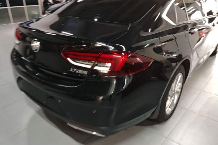 Used Buick Regal 2020 552T Luxury Version Exterior 3