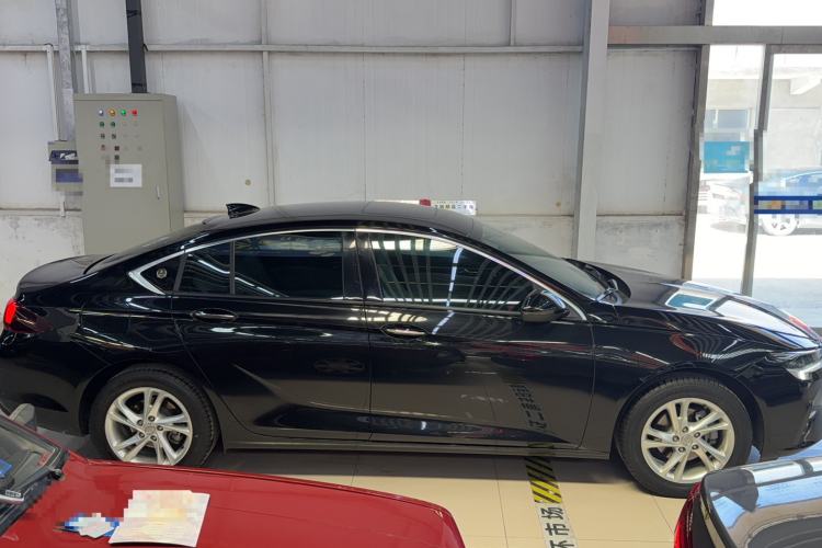 Used Buick Regal 2020 552T Elite Edition Exterior 3
