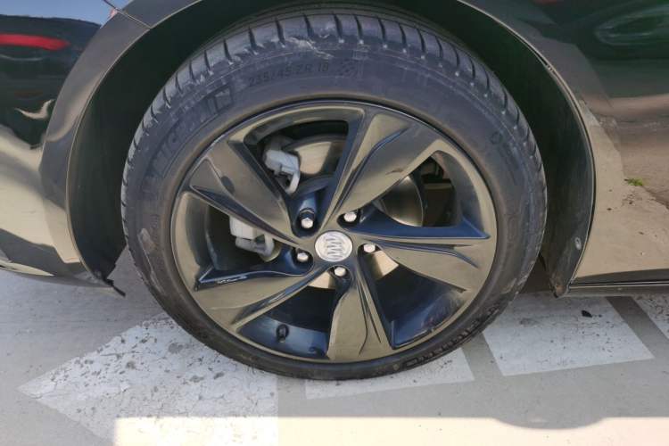 Used Buick Regal 2020 552T Elite Edition Exterior 4