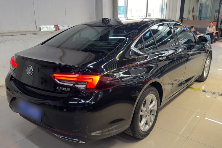 Used Buick Regal 2020 552T Elite Edition Exterior 4