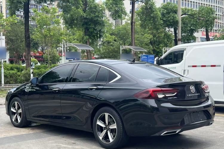Used Buick Regal 2020 552T Elite Edition Exterior 4