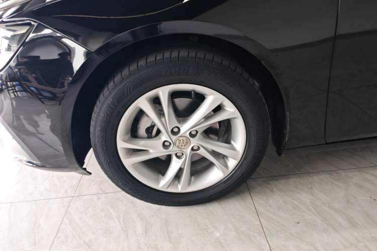 Used Buick Regal 2020 552T Elite Edition Exterior 4