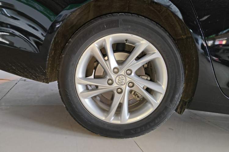 Used Buick Regal 2020 552T Elite Edition Exterior 5