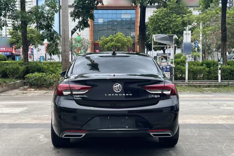 Used Buick Regal 2020 552T Elite Edition Exterior 5