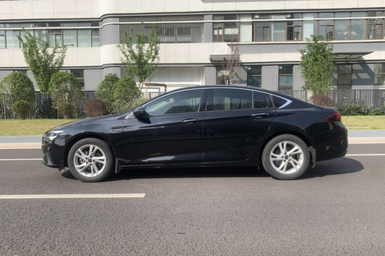 Used Buick Regal 2020 552T Elite Edition Exterior 8
