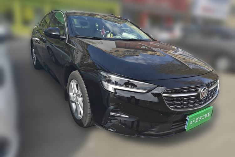Used Buick Regal 2020 552T Elite Edition Front Right 45 Deg