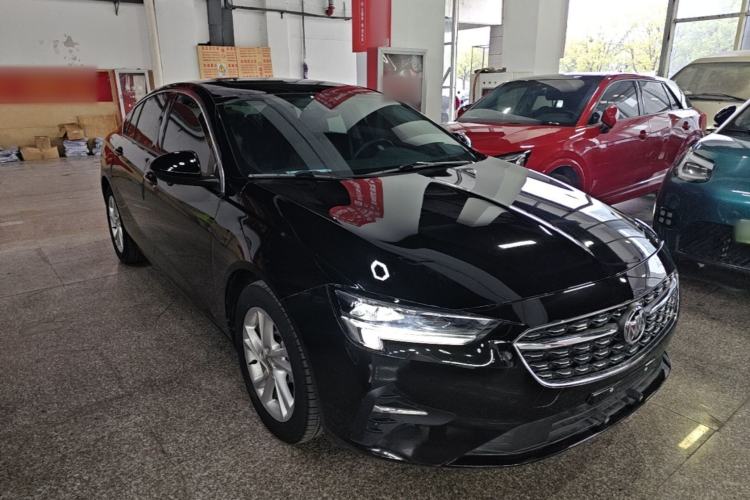 Used Buick Regal 2020 552T Elite Edition Front Right 45 Deg
