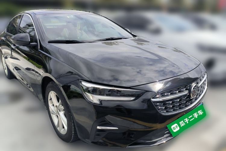 Used Buick Regal 2020 552T Elite Edition Front Right 45 Deg
