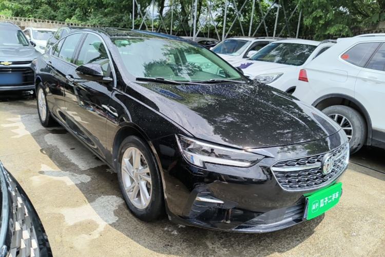 Used Buick Regal 2020 552T Elite Edition Front Right 45 Deg