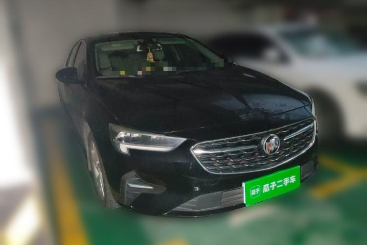 Used Buick Regal 2020 552T Elite Edition Front Right 45 Deg