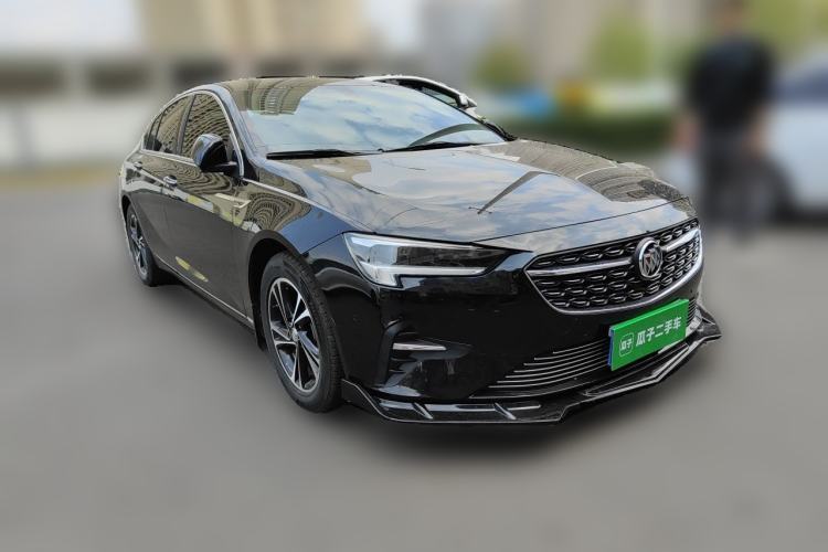 Used Buick Regal 2020 552T Elite Edition Front Right 45 Deg