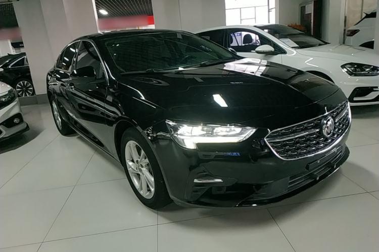 Used Buick Regal 2020 552T Elite Edition Front Right 45 Deg