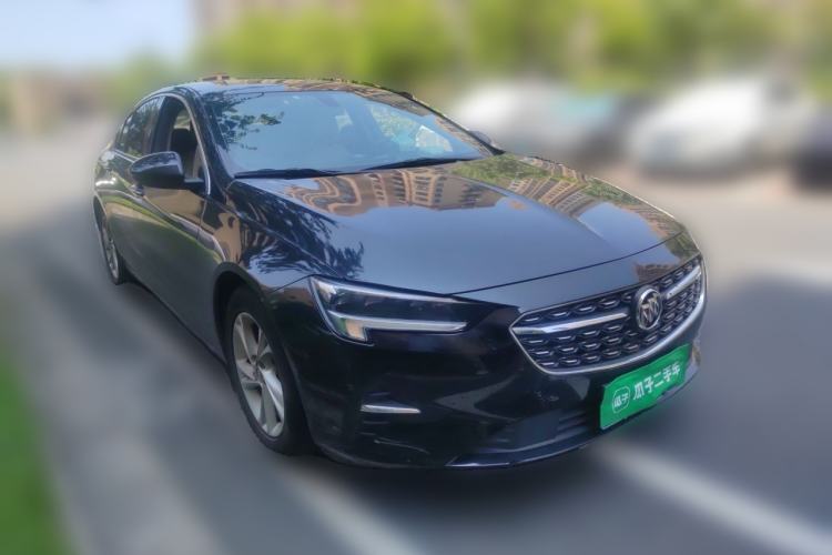 Used Buick Regal 2020 552T Elite Edition Front Right 45 Deg