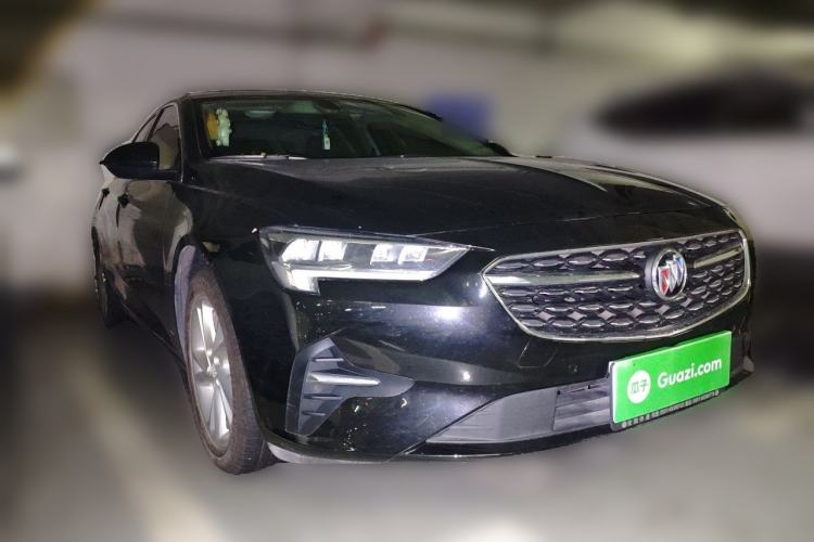 Used Buick Regal 2020 552T Luxury Version Front Right 45 Deg