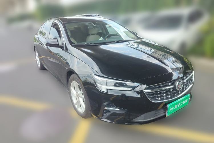 Used Buick Regal 2020 552T Elite Edition Front Right 45 Deg