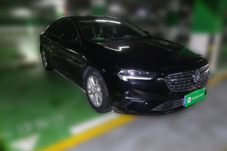 Used Buick Regal 2020 552T Elite Edition Front Right 45 Deg