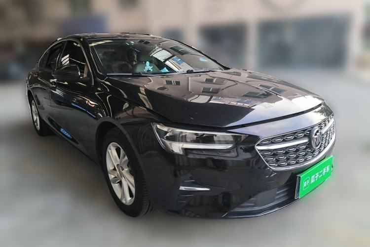 Used Buick Regal 2020 552T Elite Edition Front Right 45 Deg