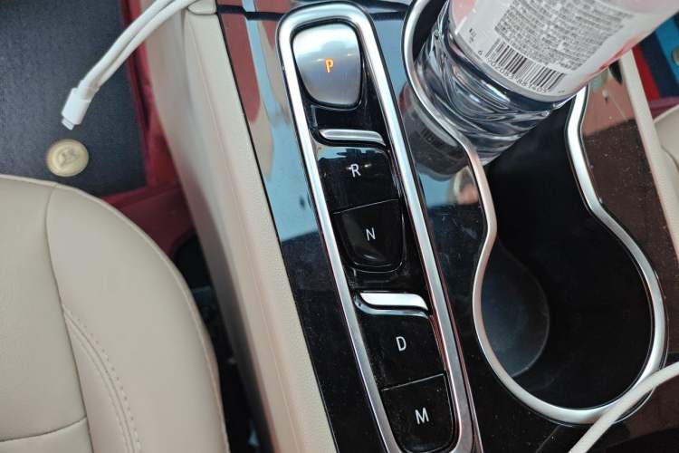 Used Buick Regal 2020 552T Elite Edition Gear Lever