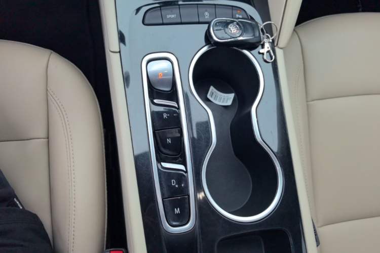 Used Buick Regal 2020 552T Elite Edition Gear Lever
