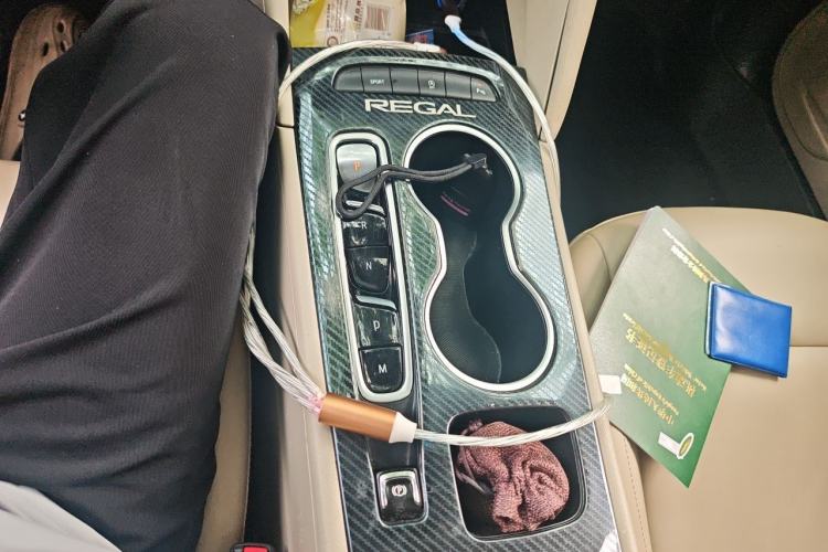 Used Buick Regal 2020 552T Elite Edition Gear Lever