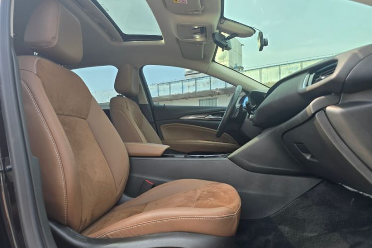 Used Buick Regal 2020 552T Luxury Version Interior 1