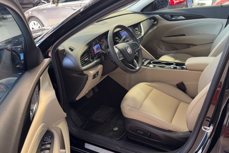 Used Buick Regal 2020 552T Elite Edition Interior 1