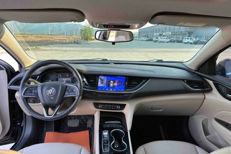 Used Buick Regal 2020 552T Elite Edition Interior 2