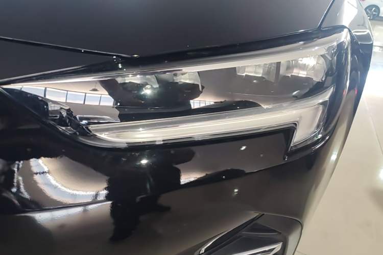 Used Buick Regal 2020 552T Luxury Version Left Front Headlight