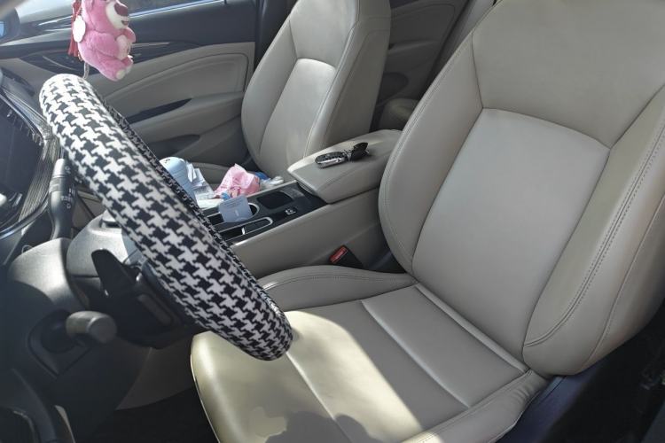 Used Buick Regal 2020 552T Elite Edition Left Front Seat