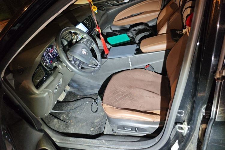 Used Buick Regal 2020 552T Luxury Version Left Front Seat