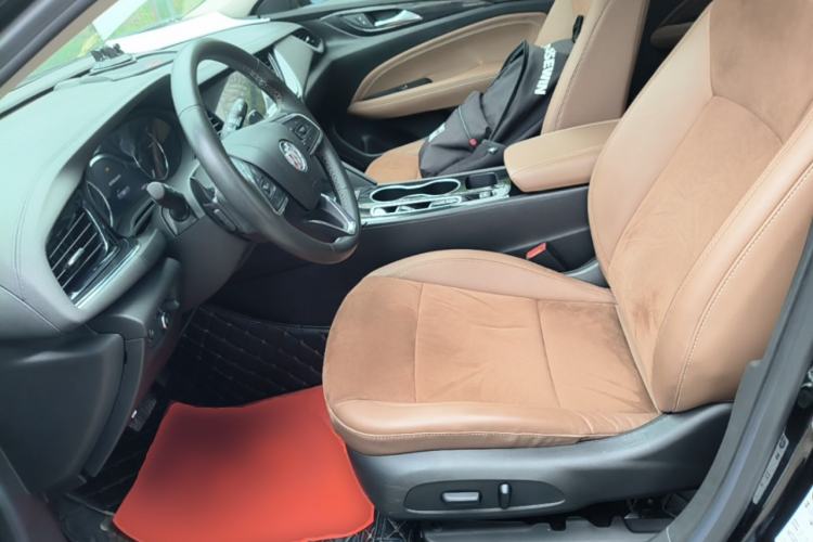 Used Buick Regal 2020 552T Luxury Version Left Front Seat
