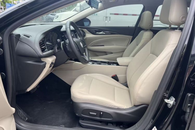 Used Buick Regal 2020 552T Elite Edition Left Front Seat