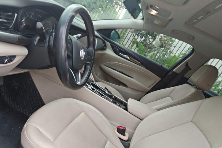 Used Buick Regal 2020 552T Elite Edition Left Front Seat