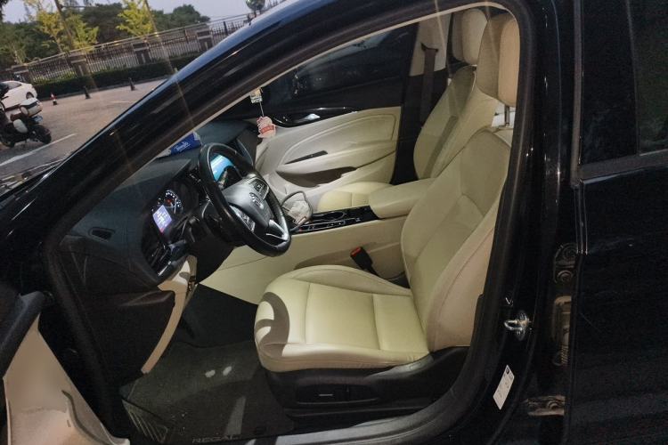 Used Buick Regal 2020 552T Elite Edition Left Front Seat
