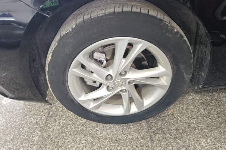 Used Buick Regal 2020 552T Elite Edition Left Front Wheel Hub