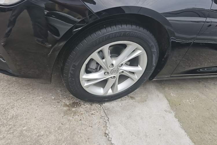 Used Buick Regal 2020 552T Elite Edition Left Front Wheel Hub