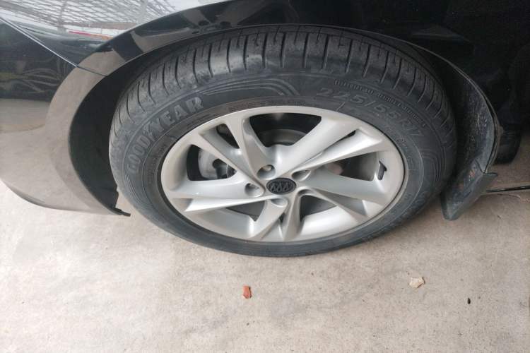 Used Buick Regal 2020 552T Elite Edition Left Front Wheel Hub