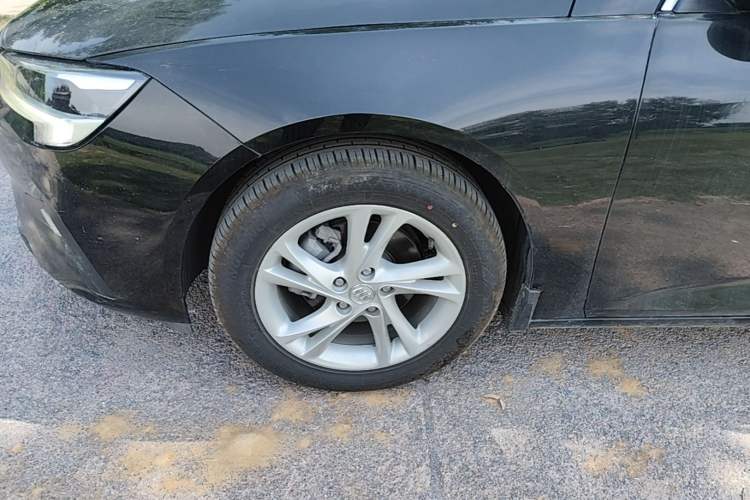 Used Buick Regal 2020 552T Elite Edition Left Front Wheel Hub