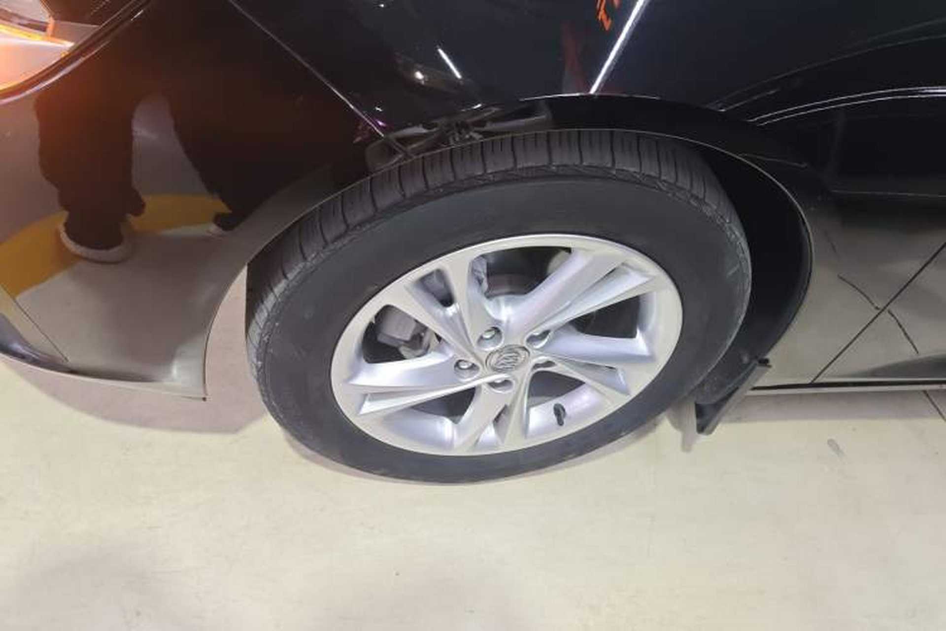 Used Buick Regal 2020 552T Elite Edition Left Front Wheel Hub