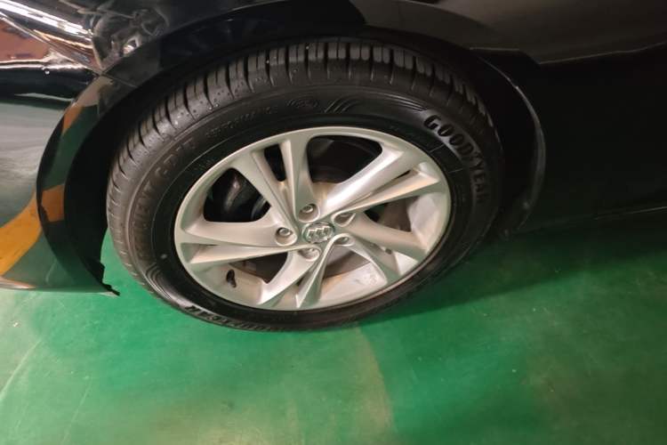Used Buick Regal 2020 552T Elite Edition Left Front Wheel Hub