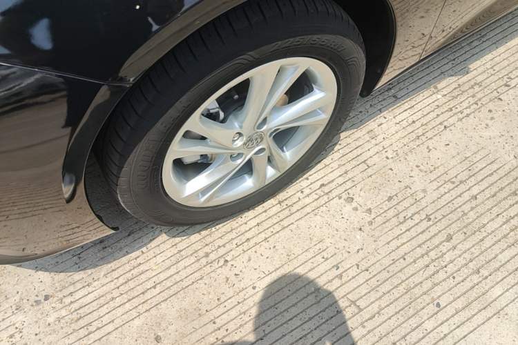 Used Buick Regal 2020 552T Luxury Version Left Front Wheel Hub