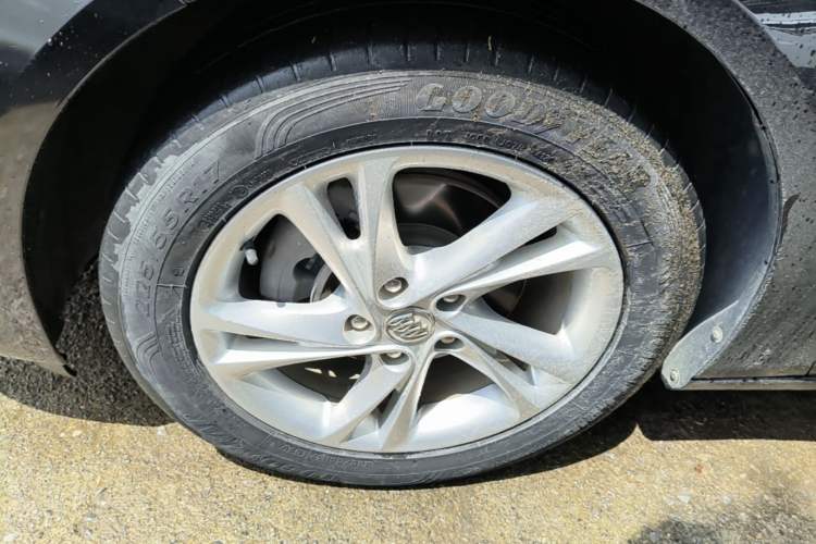 Used Buick Regal 2020 552T Elite Edition Left Front Wheel Hub