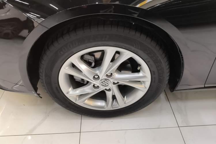 Used Buick Regal 2020 552T Elite Edition Left Front Wheel Hub