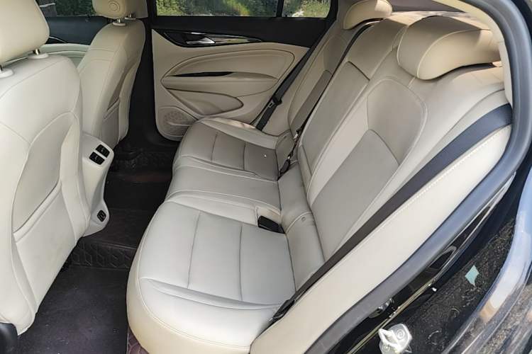 Used Buick Regal 2020 552T Elite Edition Left Rear Seat