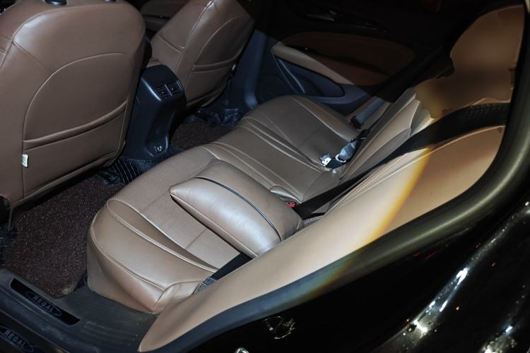 Used Buick Regal 2020 552T Luxury Version Left Rear Seat