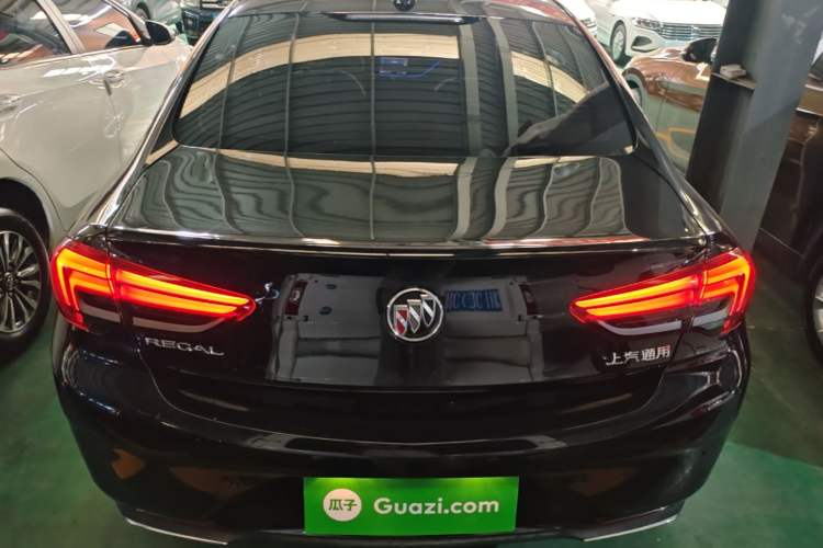 Used Buick Regal 2020 552T Elite Edition Rear