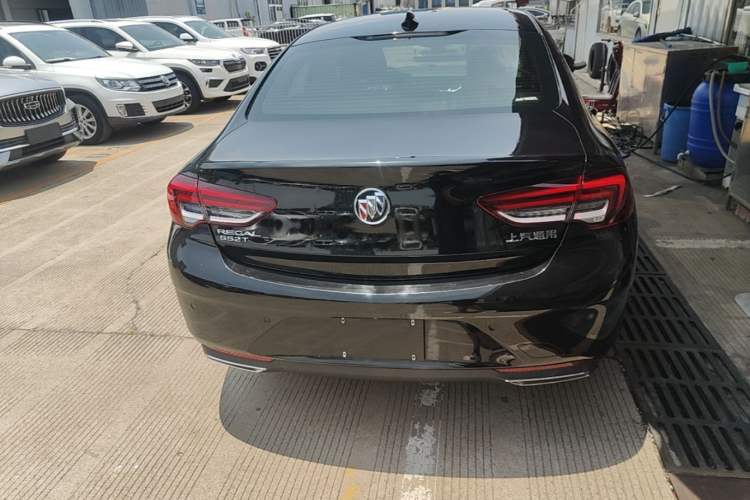 Used Buick Regal 2020 552T Luxury Version Rear