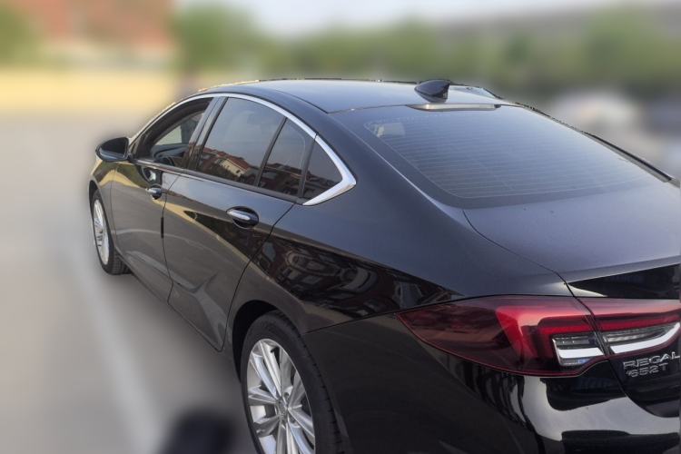 Used Buick Regal 2020 652T Elite Edition Rear Left 45 Deg