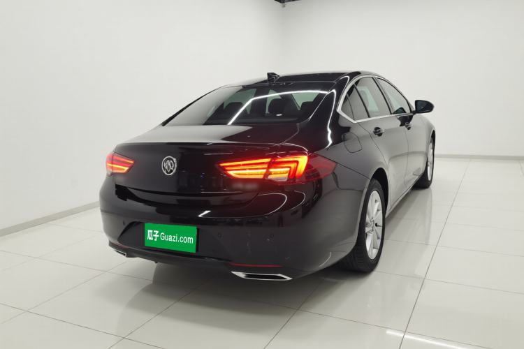 Used Buick Regal 2020 552T Elite Edition Rear Right 45 Deg
