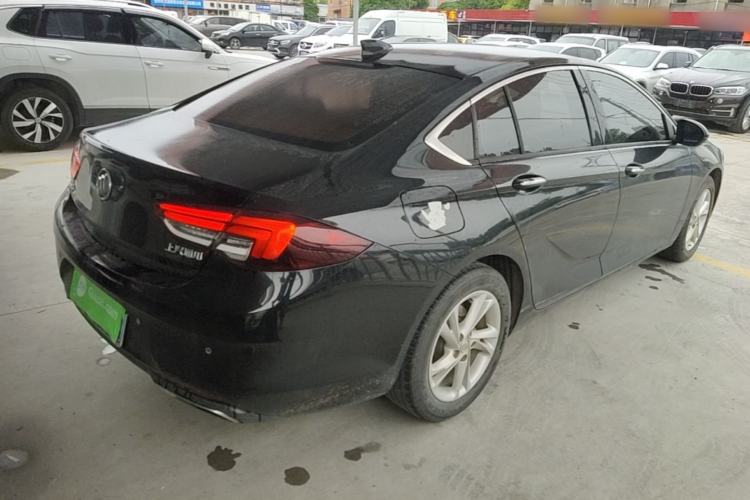 Used Buick Regal 2020 552T Elite Edition Rear Right 45 Deg